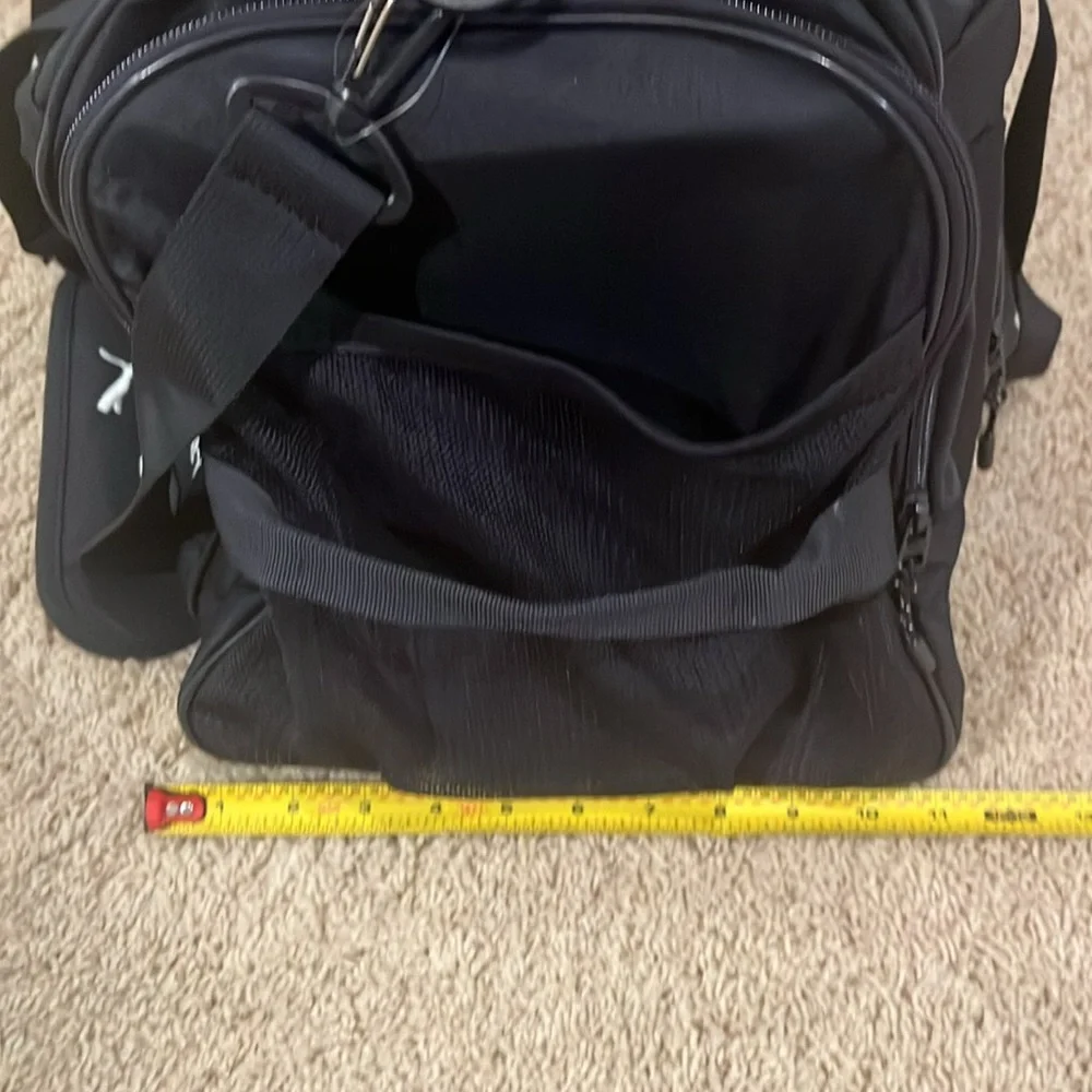 Puma NavyDuffle/Gym Bag